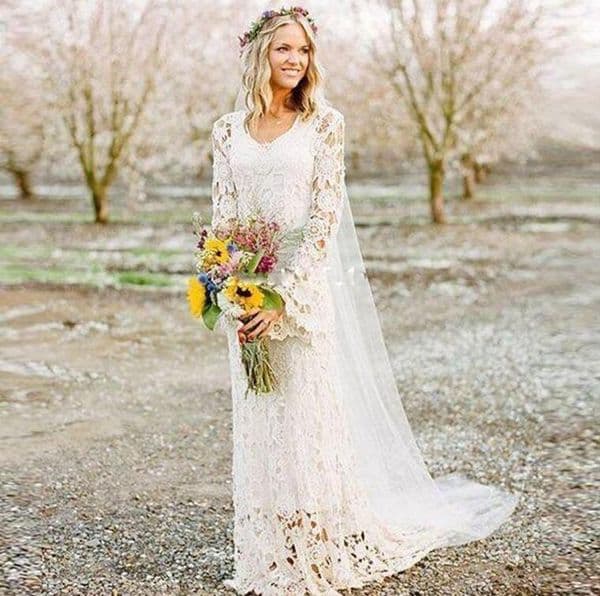 2020 cheap Romantic Boho Wedding Dresses Long Sleeves v neck A Line Full Lace Country Bridal Gowns Custom Made Wedding Gowns sweep train