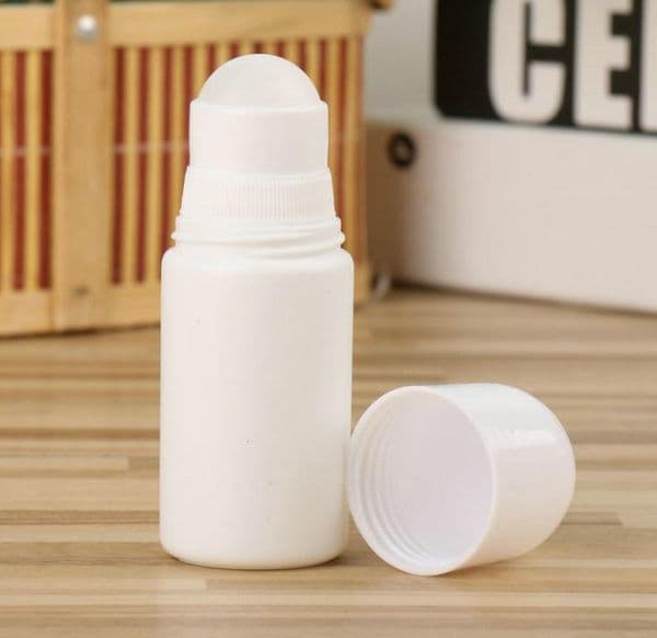 wholesale 30ml 50ml 100ml White Plastic Roll On Refillable Deodorant Bottle Essential Oil Perfume Bottles DIY Personal Cosmetic Containers SN31