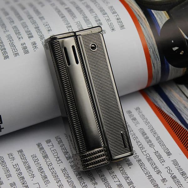 New Arrival Creative Classic Vintage Austrian Kerosene Grinding Wheel Cigarette Lighter Torch For Man Gift