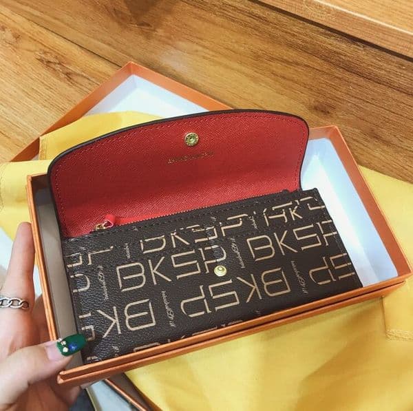 Fashion designer clutch famous brand woman clutch Genuine leather wallet bag with box dust bag 60136