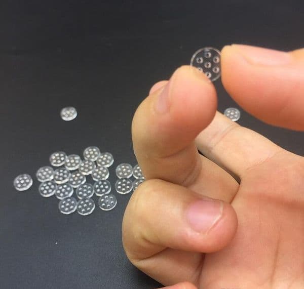 Glass Screen Filter 7X2MM with7 holes 8mm Diameter for hand pipe glass bowl Honeycomb screen filter Water Bongs Smoking Accessories free sh