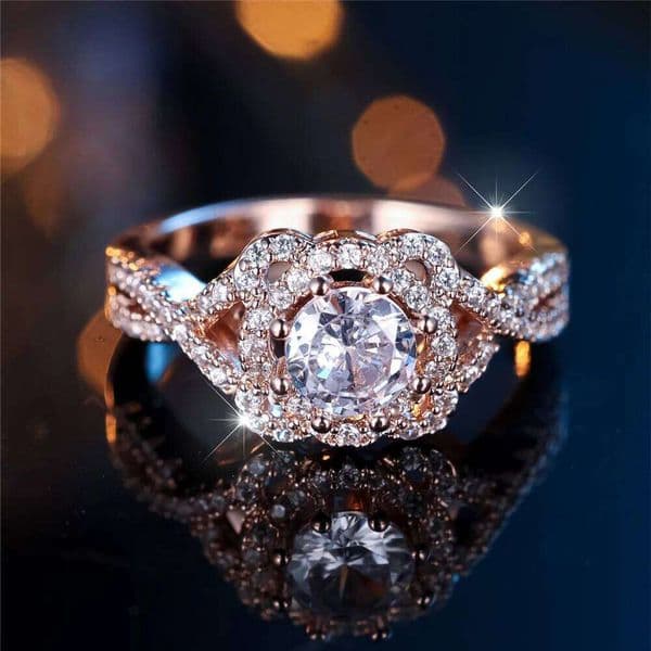 Trendy White Zircon Ring Vintage Fashion Rose Gold Color Wedding Bands Engagement Rings For Women Men Minimalist Jewelry