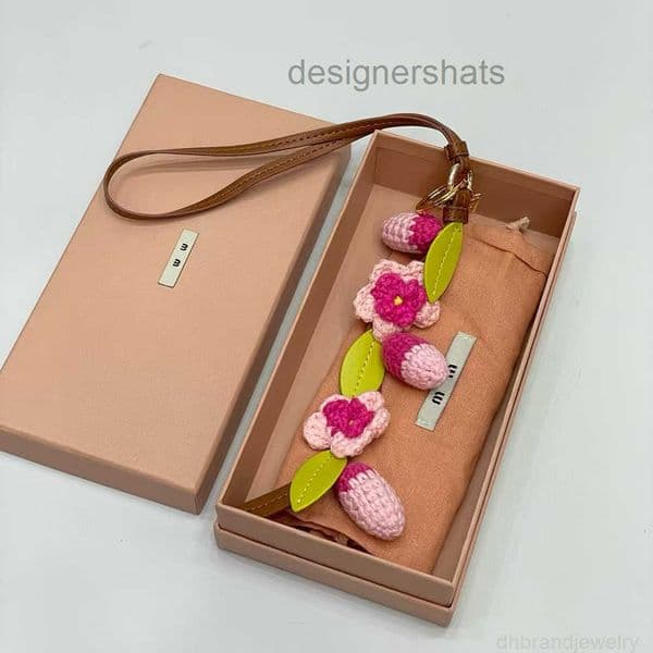 Designer keychain premium leather keychain luxury bag charm chain car key christmas gift for Women Z260505