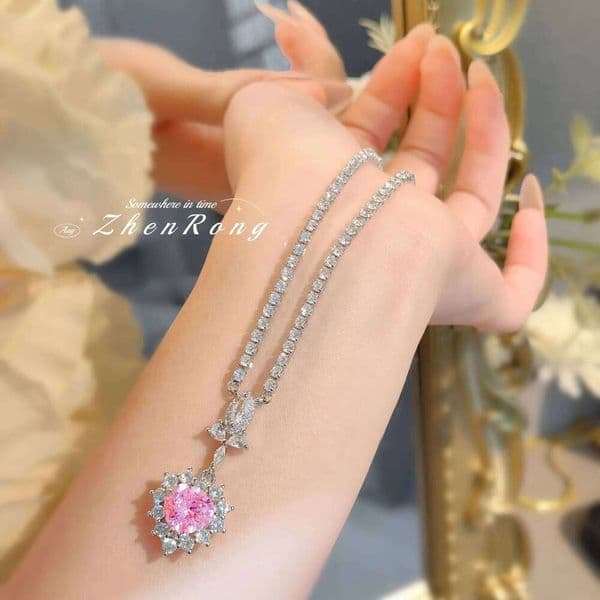 Fashion Luxury Pink Heart-shaped Zircon Pendant Necklaces For Women Lady Sweet Jewelry Neck Accessories Valentine's Day Gifts