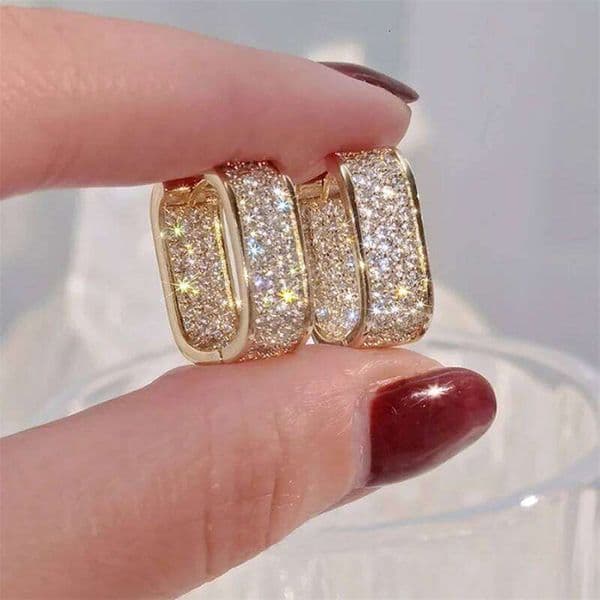 CC Gold Plated Stud Hoop Earrings For Women Small Simple Daily Wear Jewelry White Ziconia Office Lady Fashion Accessories E060