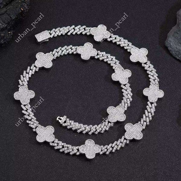 Wholesale Lucky Four-Leaf Clover Single Row VVS Moissanite Prong Cuban Chain Necklace, Suitable Weddings and Gifts for Women