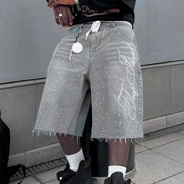 Fashion Men Summer Casual Denim Shorts Knee Length Trendy Letter ed Shiny Rhinestone Decor Jeans with Pockets 251231BJ