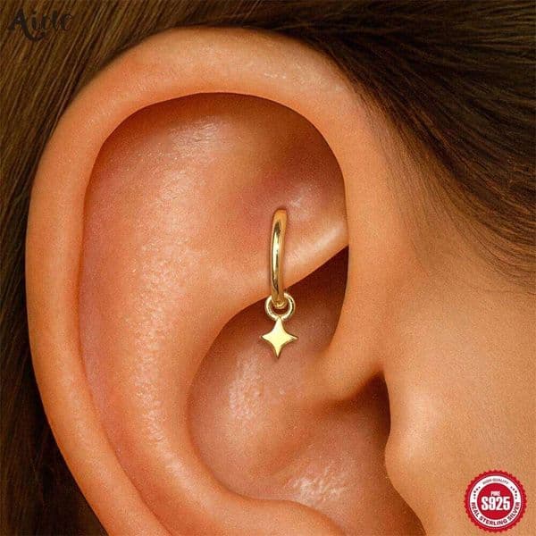 Aide Real 925 Sterling Silver Elegant Asymmetrical Star Stud Earrings for Women Cute Line Chain Jewelry Light Luxury Accessories