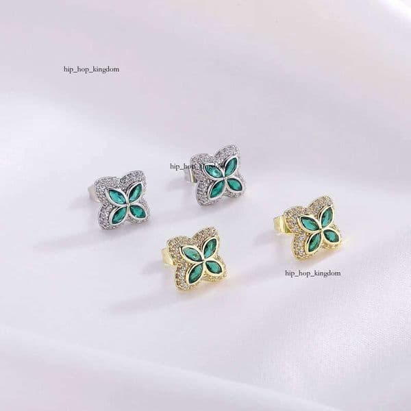 High-End Four-Leaf Clover Full Diamond Personalized Minimalist Stud Earrings VVS Moissanite Brass Rhodium GRA Classic Anniversary