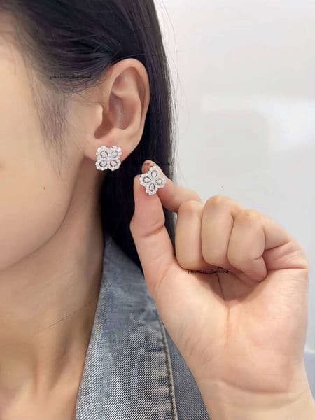 1 CT Classic Lab-Grown Pear Cut VVS Moissanite Stud Earrings, Filled GRA with 18k Pure Gold, for Weddings and Engagements, Clover Design