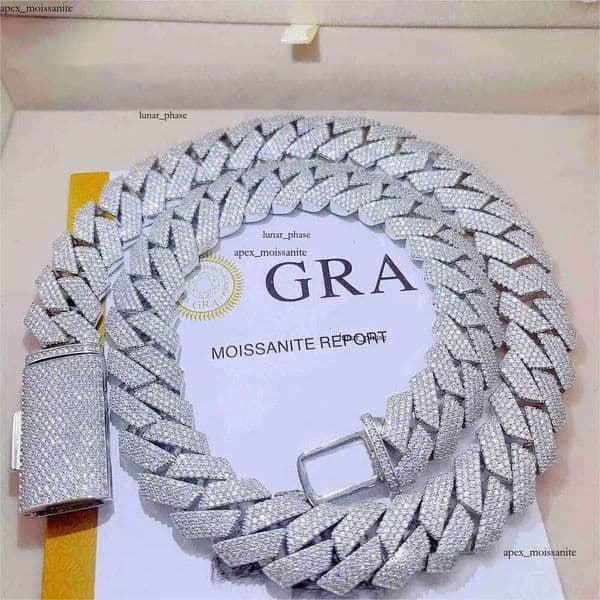 necklaces designer jewelry necklace cuban k chain Pendant Necklaces Iced GRA Out Pass Dia Tester Sterg Sier Necklace Vvs Moissanite chains for men b6