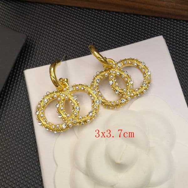 10Style Eardrop Inlay Crystal Pearl Ear Studs Brass Copper Round Earrings Fashionable Jewelry Women Stylish Accessory for Any Occasion Chic Design