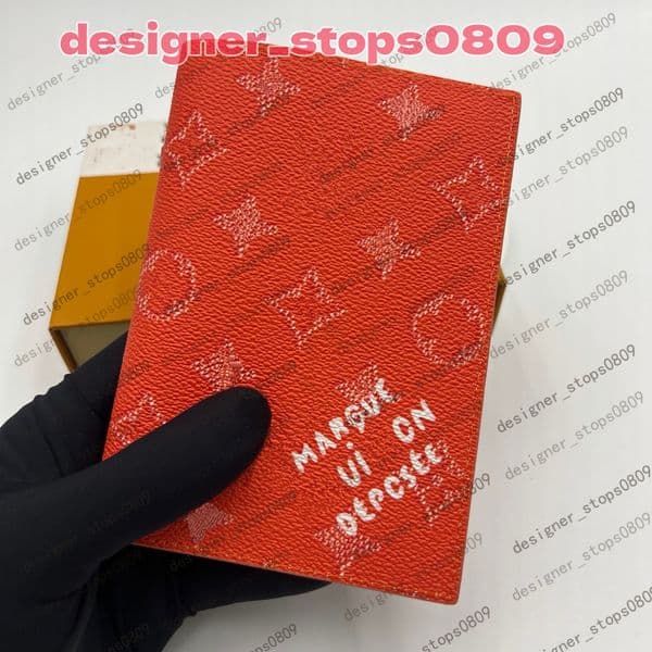 Fashion designer classic women's wallet passport storage card holder high-quality women's and men's passport clip AAA