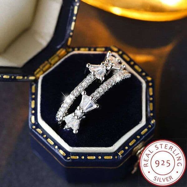 Elegant CZ Bow Ring, 925 Silver Plated, High-Quality Sparkling Jewelry, Dainty Gift for Women, Bridal Party Fashion Accessory
