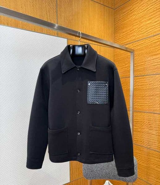Men's Jackets Designer Man Jackets High-End Men Cotton Blend Woven Leather Pocket Shirt Jacket Soft Skin-Friendly Fit Crisp Texture Delicate Coats XONR