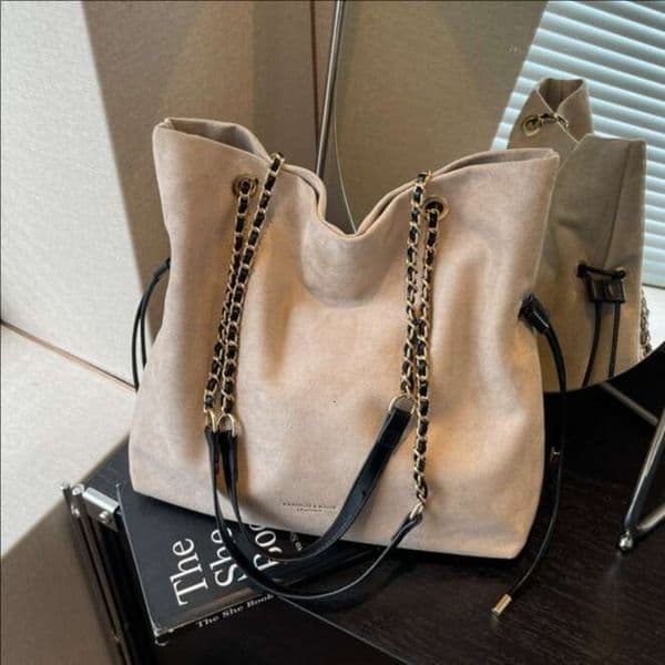 Simple Drawstring Chain Bucket for Women, Autumn New Korean Style, Unique Trendy Versatile Shoulder Crossbody Bag