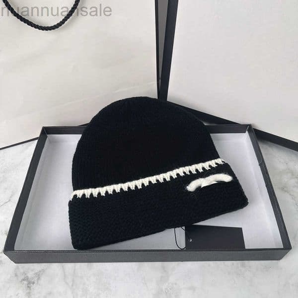 Beanies Womans Knit Hats Mens Fashion Versatile Beanie Letter Autumn And Winter Warmth High Quality