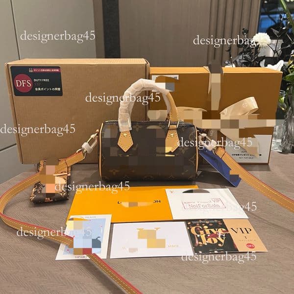 Complete VIP Packaging Exclusive Not For Sale Luxury handbag Inner Label Upgrade Version Old Style Design designer bag Hardware Yellow Leather
