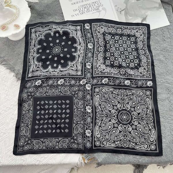 25 Years New Black Paisley Silk for Women Summer Sun Protection 53cm Small Square High-end Fashion Neck Scarf
