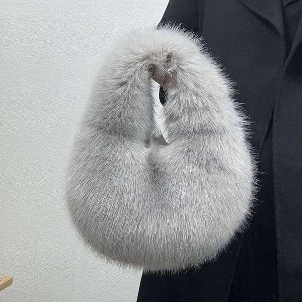 Fashion Soft Plush Half Moon Bags for Women Designer Fluffy Faux Fur Lady Handbags Luxury Small Tote Female Winter Purses 2026