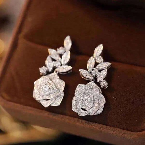 Romantic Flower Design Dangle Earrings for Women Luxury Trendy Wedding Party Female Accessories