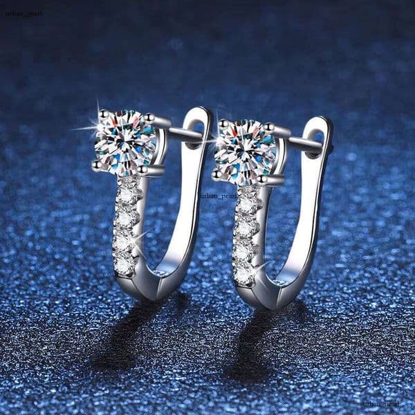 VVS Moissanite Classic U-shaped S925 Silver Women's Precision Quality D Color Silicon Stone Earrings