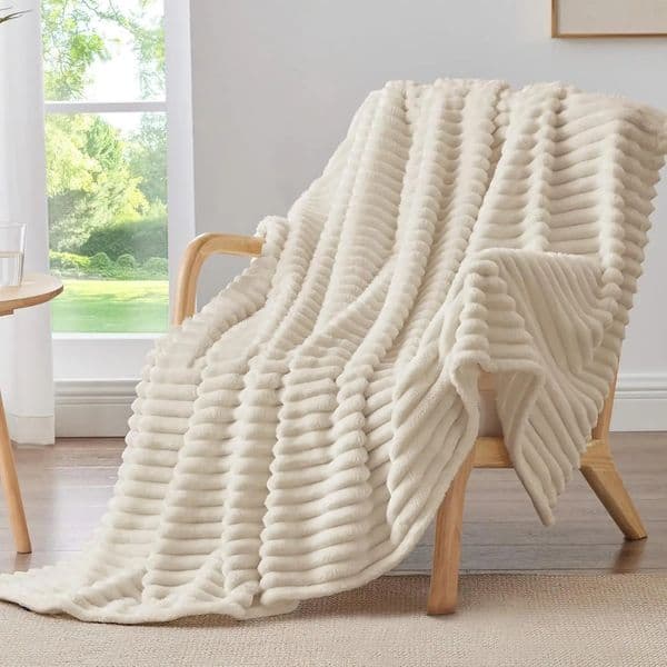 1PC Warm Thickened Blanket Solid Striped Flannel Coral Fleece Double-sided Throw Blanket for Bed Office Winter Nap 260106