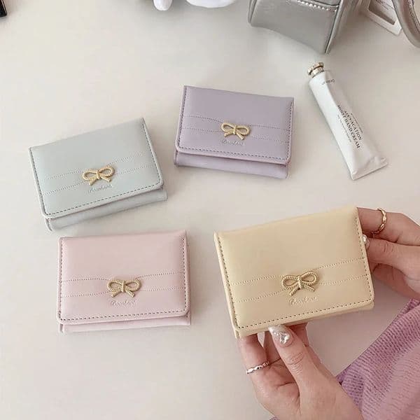 Fashion Wallets Cute Bow Small Wallet Aesthetic Card Holder Classic Three Fold Purse For Women Student Simple Coin Pouch 260104BJ