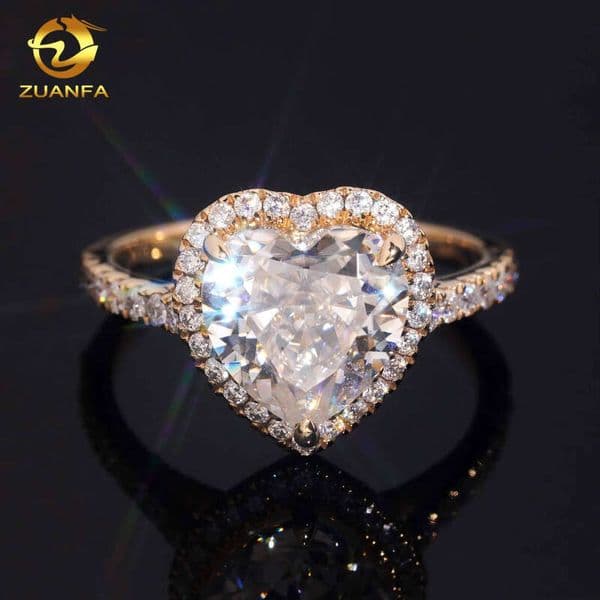 Classic Elegant Heart Shape 3ct Halo Design 14k Yellow Gold VVS Moissanite Engagement Ring for Women