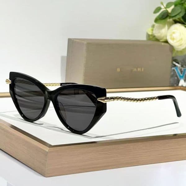 designer sunglasses for Women cat eye snakelike metal casual thin mirror legs frame Fine flat lenses Beach Glasses Retro Frame