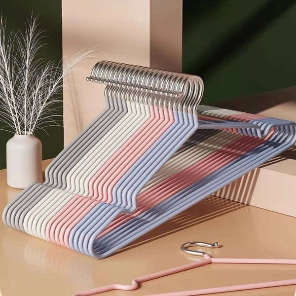 20/30pcs Metal Clothes Hangers, Anti-Slip Heavy Duty Space Saving Hangers for Closet Organization, Garage, Boutique & Home Use 26T0109
