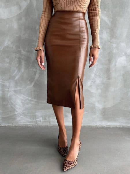 Ladies tight fitting dark brown hip hugging elegant skirt faux leather short 471 260109BJ