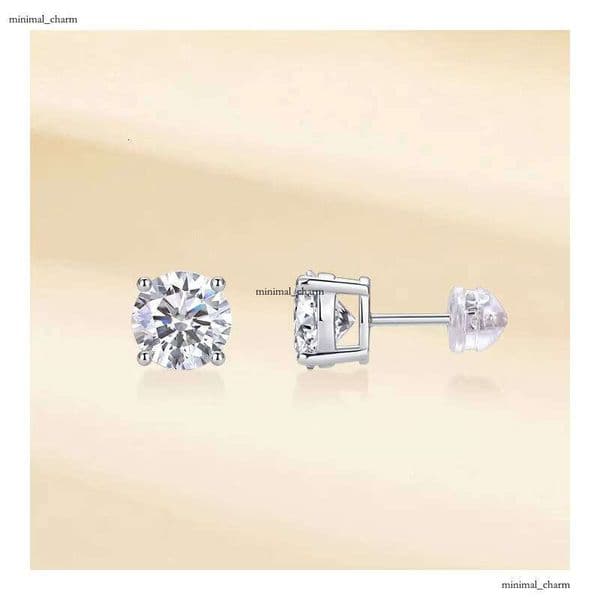 Free Video and Picture Four-Claw Stud VVS Moissanite S925 Silver Earrings