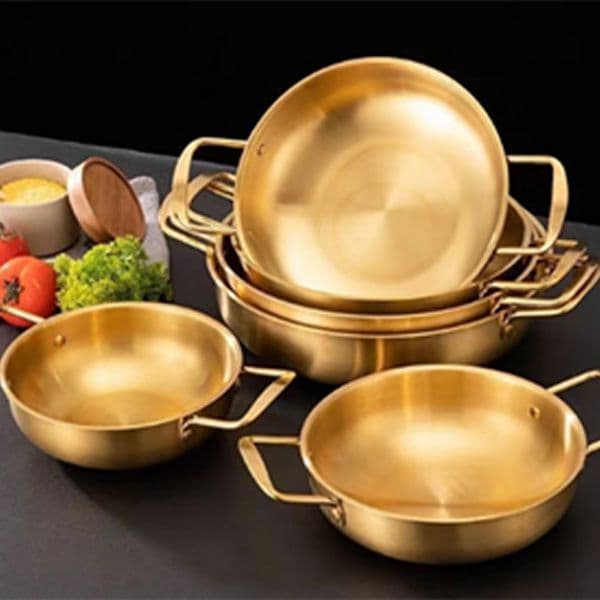 Thickened stainless steel circular tray for seafood dry cooking