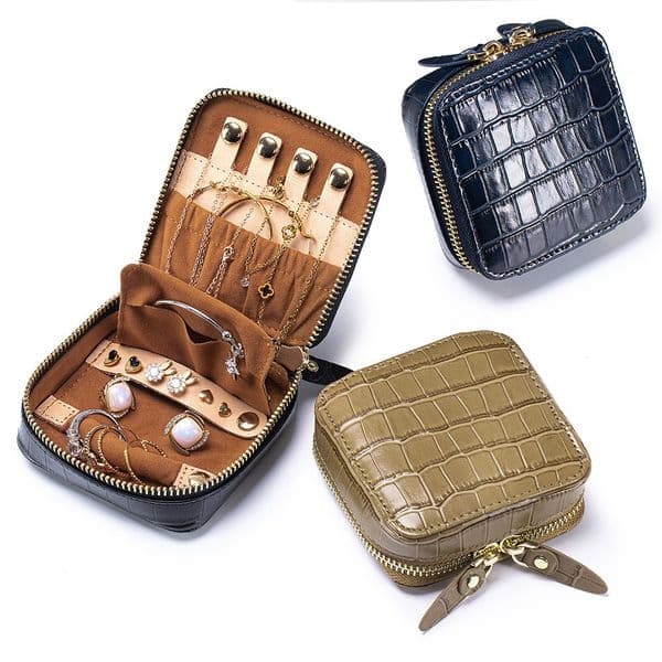 Stylish Crocodile Leather Jewelry Organizer Box for Earrings Rings Necklaces Women Travel Storage