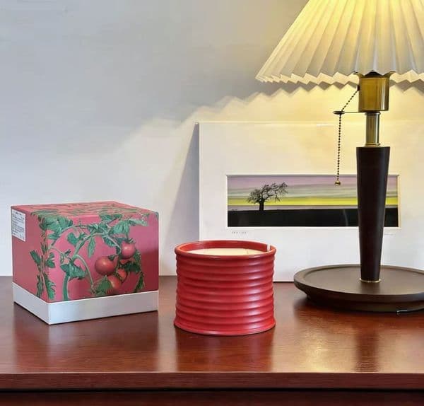 610g Spanish-style scented candles the perfect scented gift Valentines Day gift box birthday present and Christmas souvenir L260513