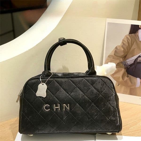 Fashion Designer Bag Shoulder Bag Black Diamond Grid Shoulder Bag Chain Crossbody Bag Top Designer Leather Fashion Tote Bag Shopping Bag