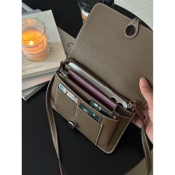 New Convenient and Multi-functional Passport Card Bag Crossbody Mobile Phone Bag Three-in-one Multi-use Bank Card Wallet