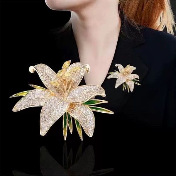 Luxury High-End Fashion Retro Brooch Feel Women's Brooch Palace Style Elegant Temperament Lapel Pin Accessories Suit Pin