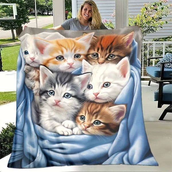 Cozy Kitten Flannel - Soft Throw with Cute Cat Print Home Decor Blanket XJ260112