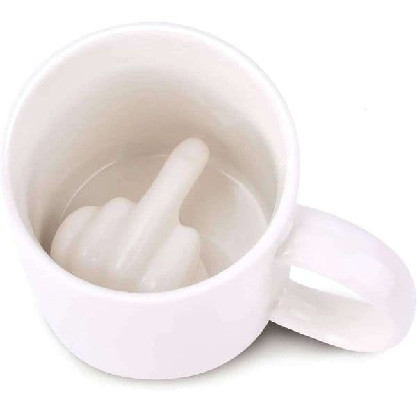 Middle Ceramic Finger Coffee Mug 3D Funny Women Men Water Tea Cup with Handle for Party April Fool's Day Christmas Gift 26Y0112