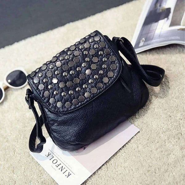 Soft PU Leather Women Messenger Casual Ladies Shoulder Crossbody Bag Female Vintage Rivet Handbag Black bolsa feminina