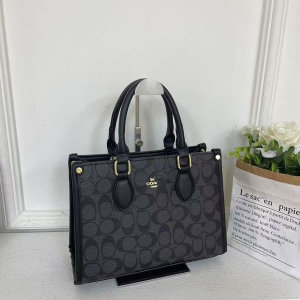 2025 Designer Handbag Shouder Chain Bag Cutch Fap Totes Bags Waet Check Veour Thread C Purse Doube Letters Soid Hasp Waist Square Stripes Women bao cC