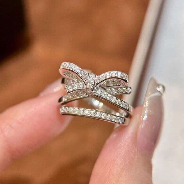 Fashion Gentle Cool Feeling Full Diamond Bowknot Open Ring for Women Niche Light Luxury Elegant Exquisite High-end Hand Jewelry
