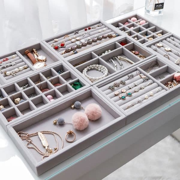 4PCS Exquisite Jewelry Storage Box Portable Display Stand for Rings Earrings and Necklaces Five Color Tray 260113