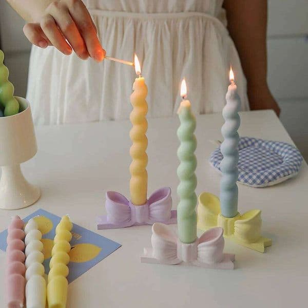 Valentine's Day Unique Diy Ornaments Gift Ins Candlestick Vintage Decorative Bow Candle Holder Stylish Craft Mini Stands Aromatherap 26Y0114