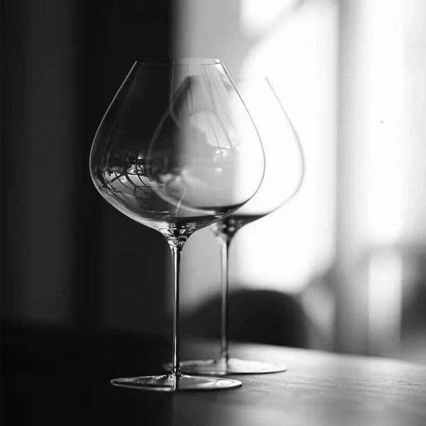 Valentine's Day Large Capacity Sydonios Style Upscale Burgundy Cup Crystal Handmade Extremely Thin Wine Glass Aroma Enlarge Goblet 26L0114