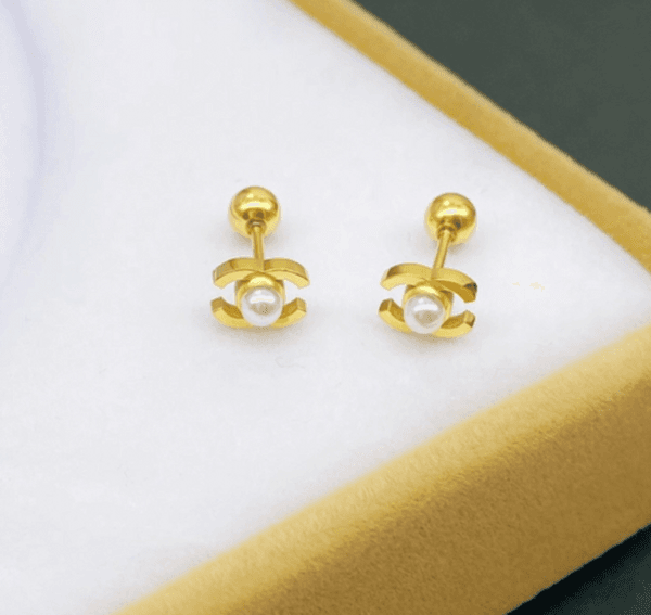 Luxury Mini tiny girl boys designer letter pearl C stud 18K gold silver drop earrings 316L stainless steel woman man jewelry gift daily outfit
