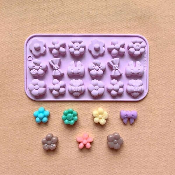 Valentine's Day 1pc 18 cavity flower, bow, shaped silicone DIY chocolate candy pudding dessert cake decoration plugin biscuit baking 26Y0115