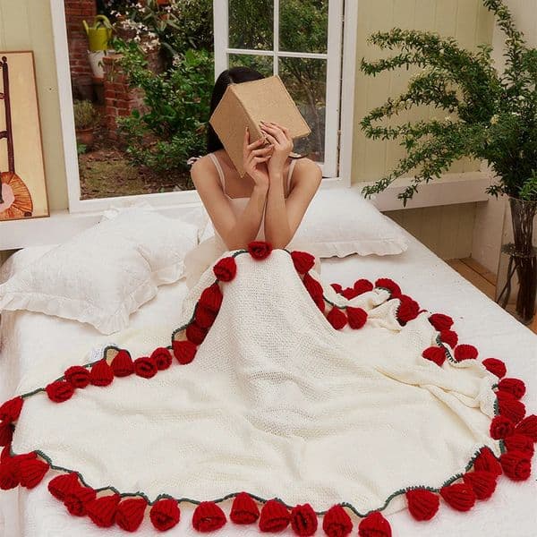 1PC Flower Bouquet Blanket for Winter Handmade Soft and Lightweight Knitted Finished Rose Throw Valentines Day Gift Home Decor 260114